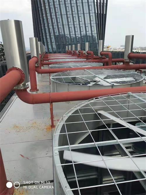 <a href=http://www.chanhou51.com/peijian/fan/ target=_blank class=infotextkey>冷卻塔風機</a>維修改造