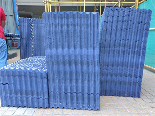 選擇<a href=http://www.chanhou51.com/lqt21-0.html target=_blank class=infotextkey>冷卻塔填料</a>的幾點建議